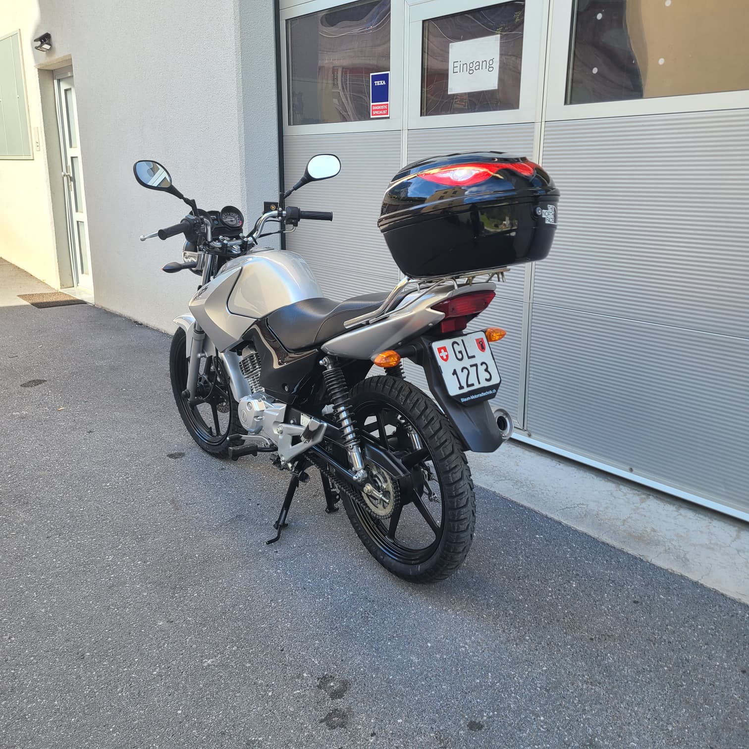 YAMAHA YBR 125-image-3