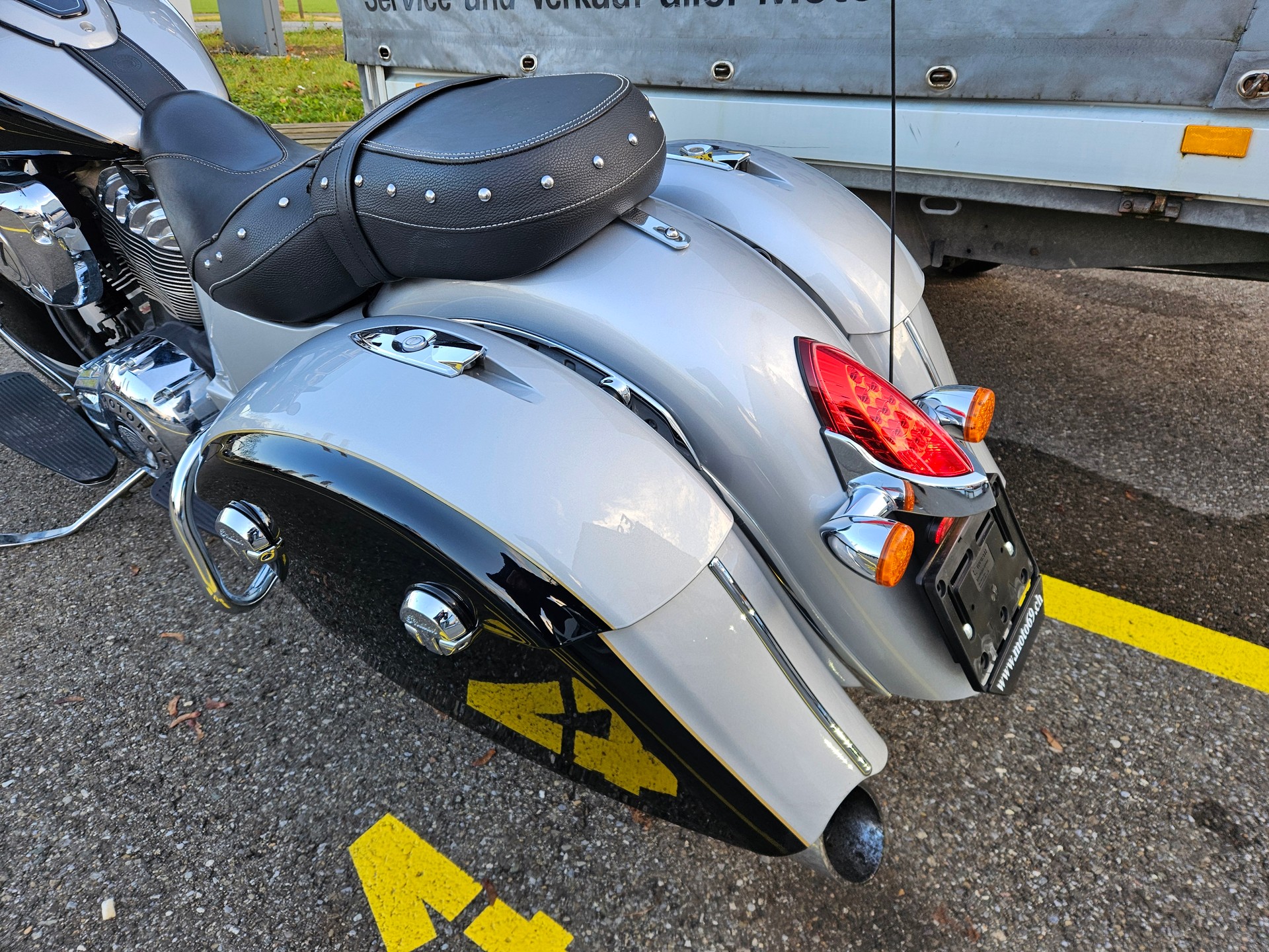 INDIAN CHIEFTAIN-image-2