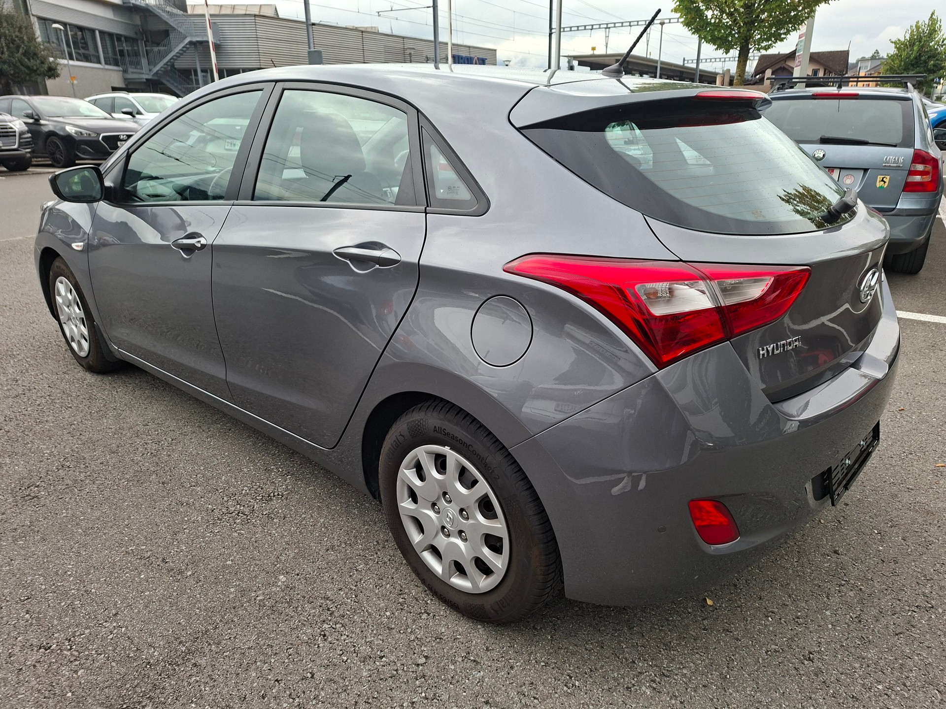 HYUNDAI i30 1.4 Comfort-image-2