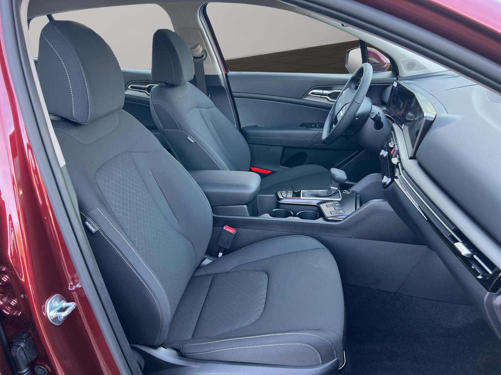KIA Sportage 1.6T-GDi 2WD Aut. / Lagerprämie von CHF 2'070.- beim Kauf bis 30.06.2026 / 0.99% Leasing Aktion-image-9
