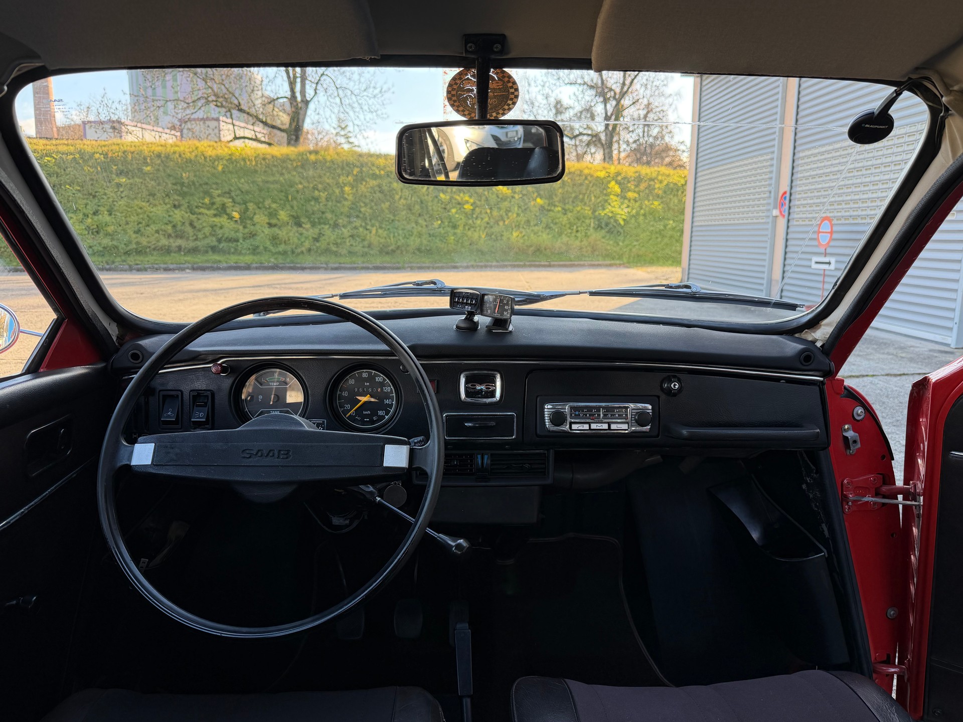 SAAB 96 GL V4-image-15