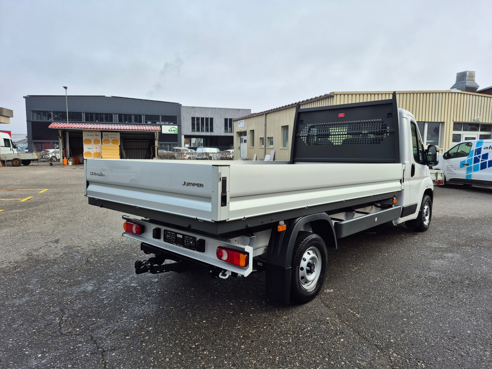 CITROEN Jumper 35+ 2.2 BlueHDi 140 L3-image-4