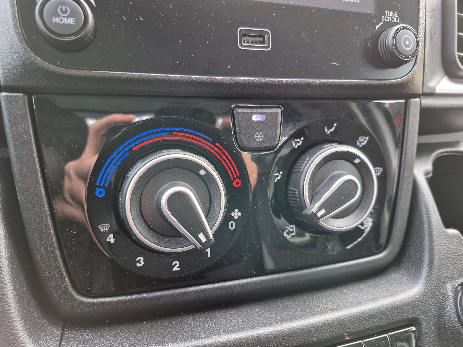 CITROEN Jumper 35+ 2.2 BlueHDi 140 L3-image-16