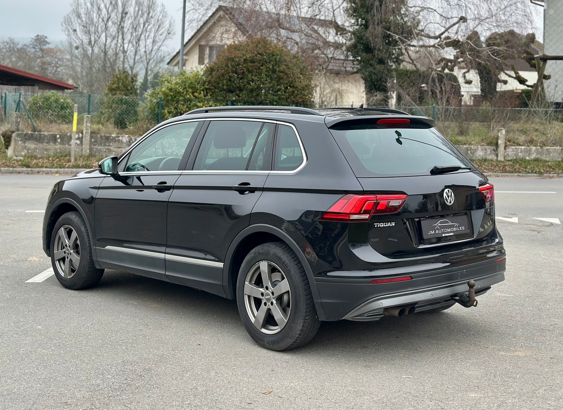 VW Tiguan 2.0TSI Comfortline 4Motion DSG-image-3