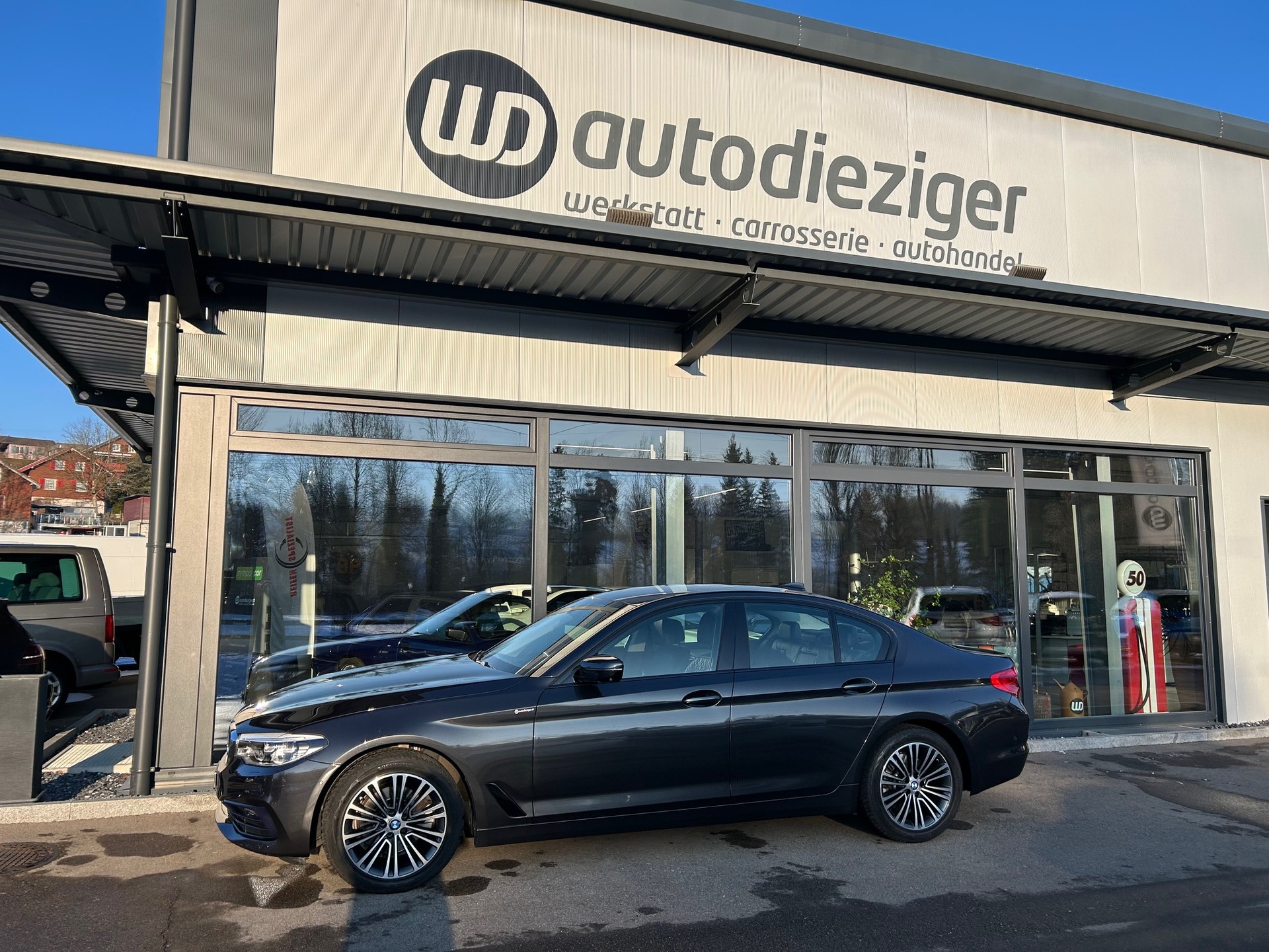 BMW 520d xDrive Sport Line Steptronic