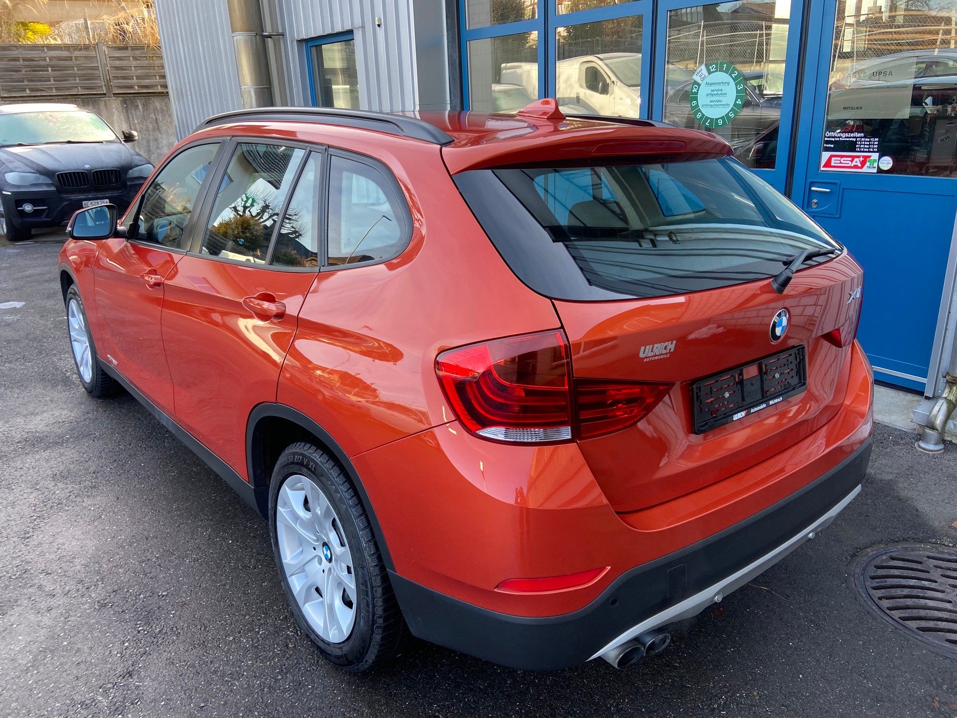 BMW X1 xDrive 20i-image-4