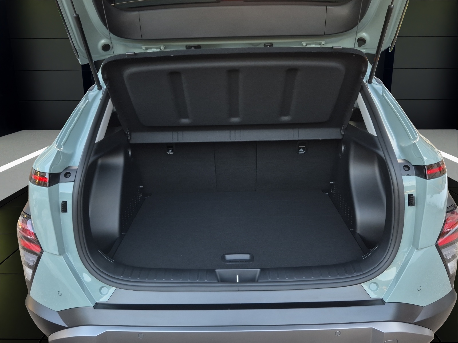HYUNDAI Kona 1.6 GDi HEV Amplia DCT-image-12