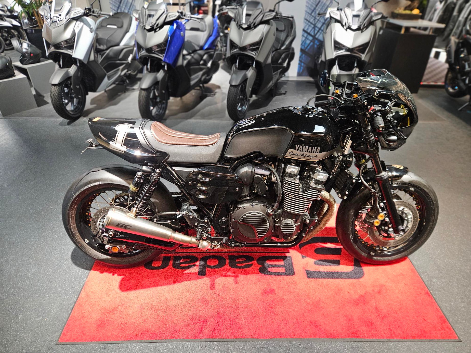 YAMAHA XJR 1300-image-3