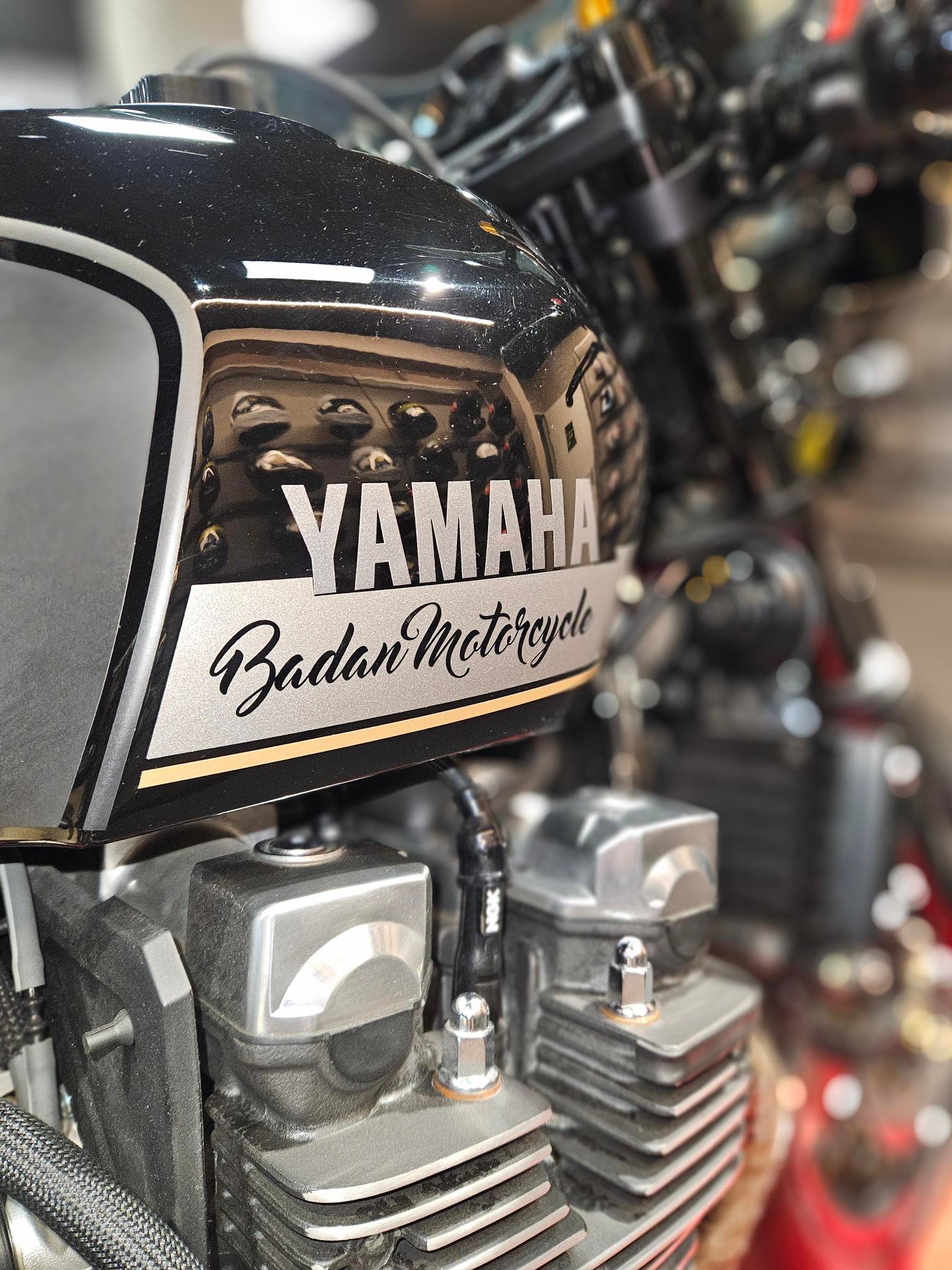 YAMAHA XJR 1300-image-7