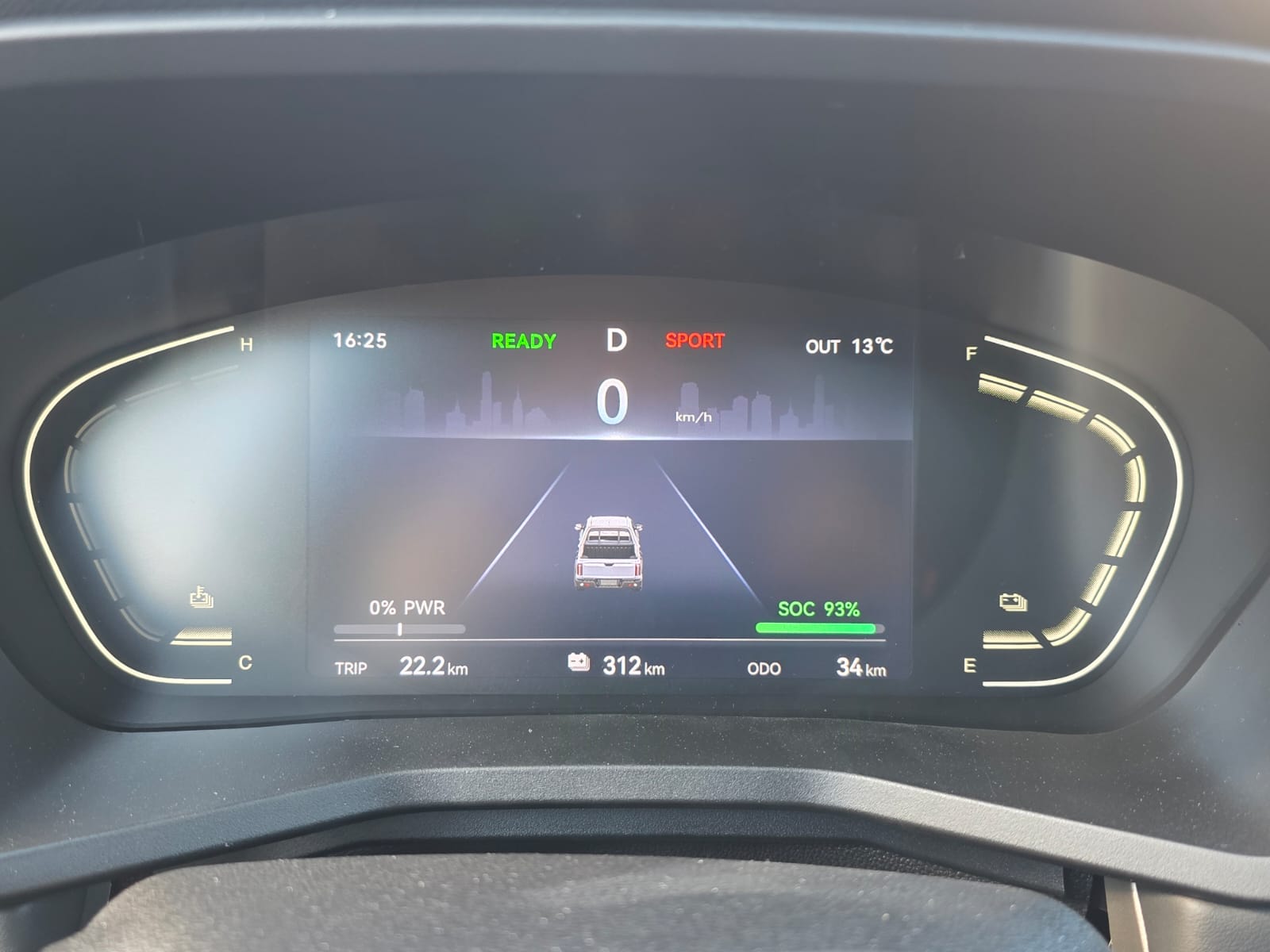 JAC T9EV 88kWh Luxury 4x4-image-20