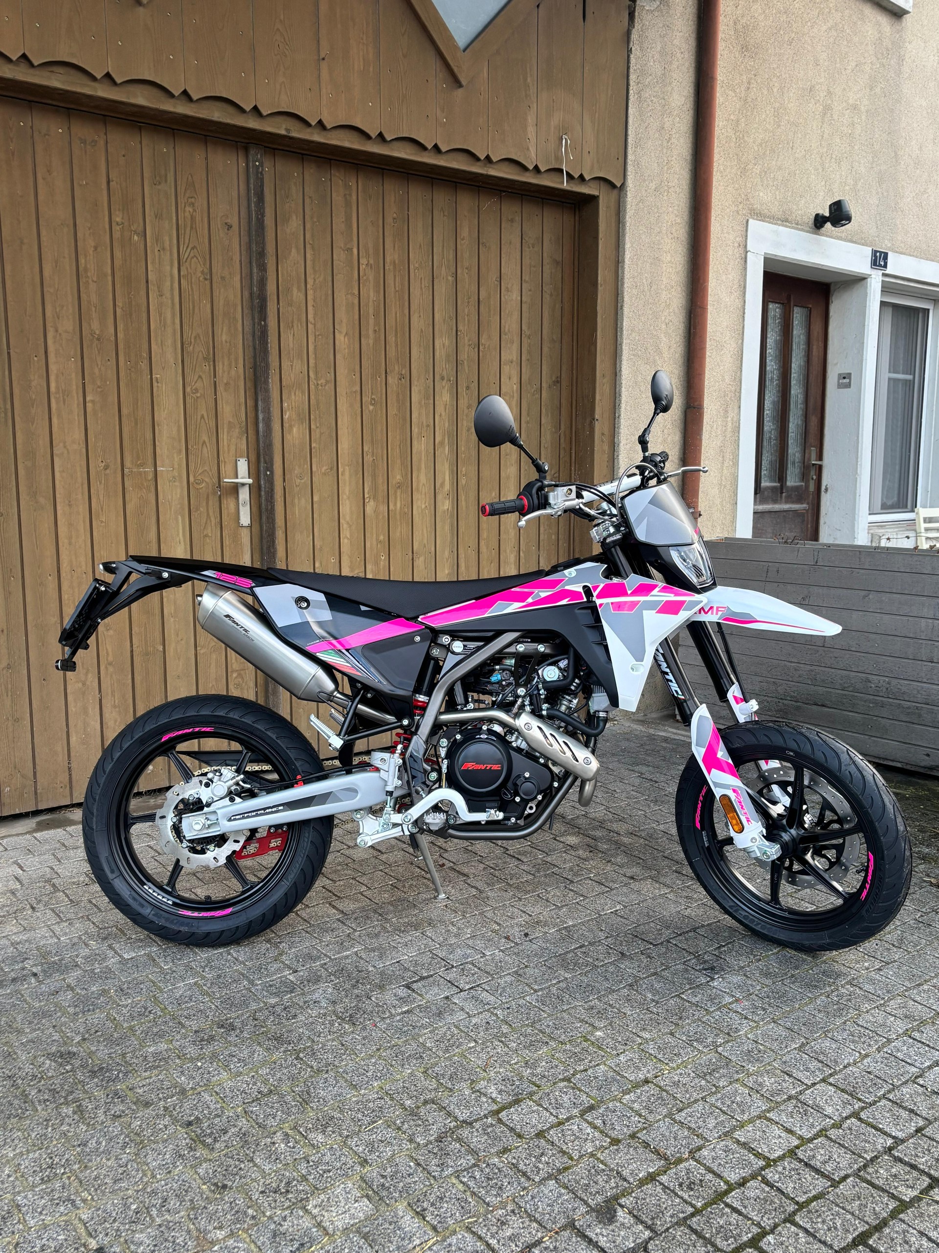 FANTIC XMF 125 2026 performance-image-1