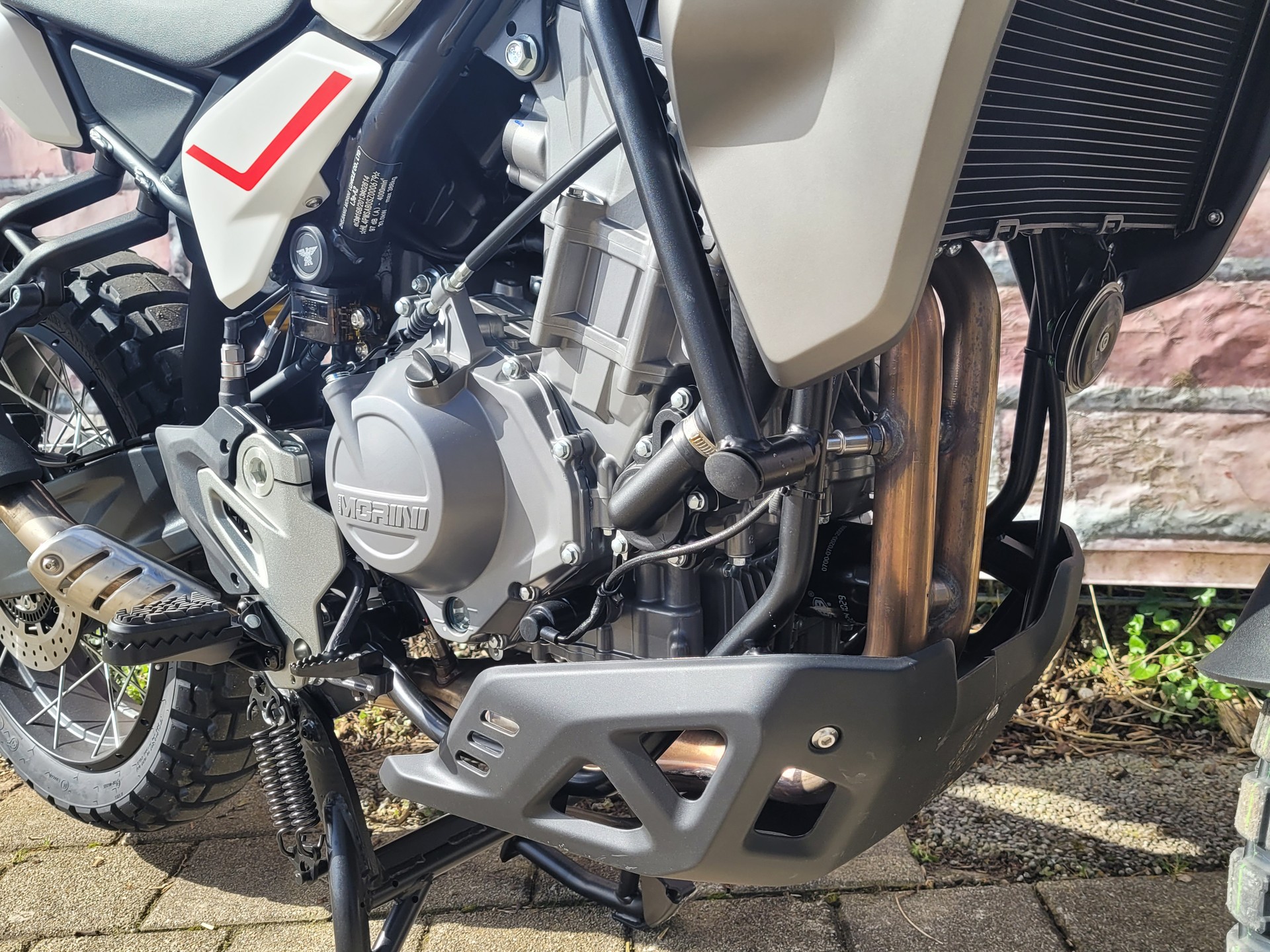 MOTO MORINI Alltrhike 450-image-9