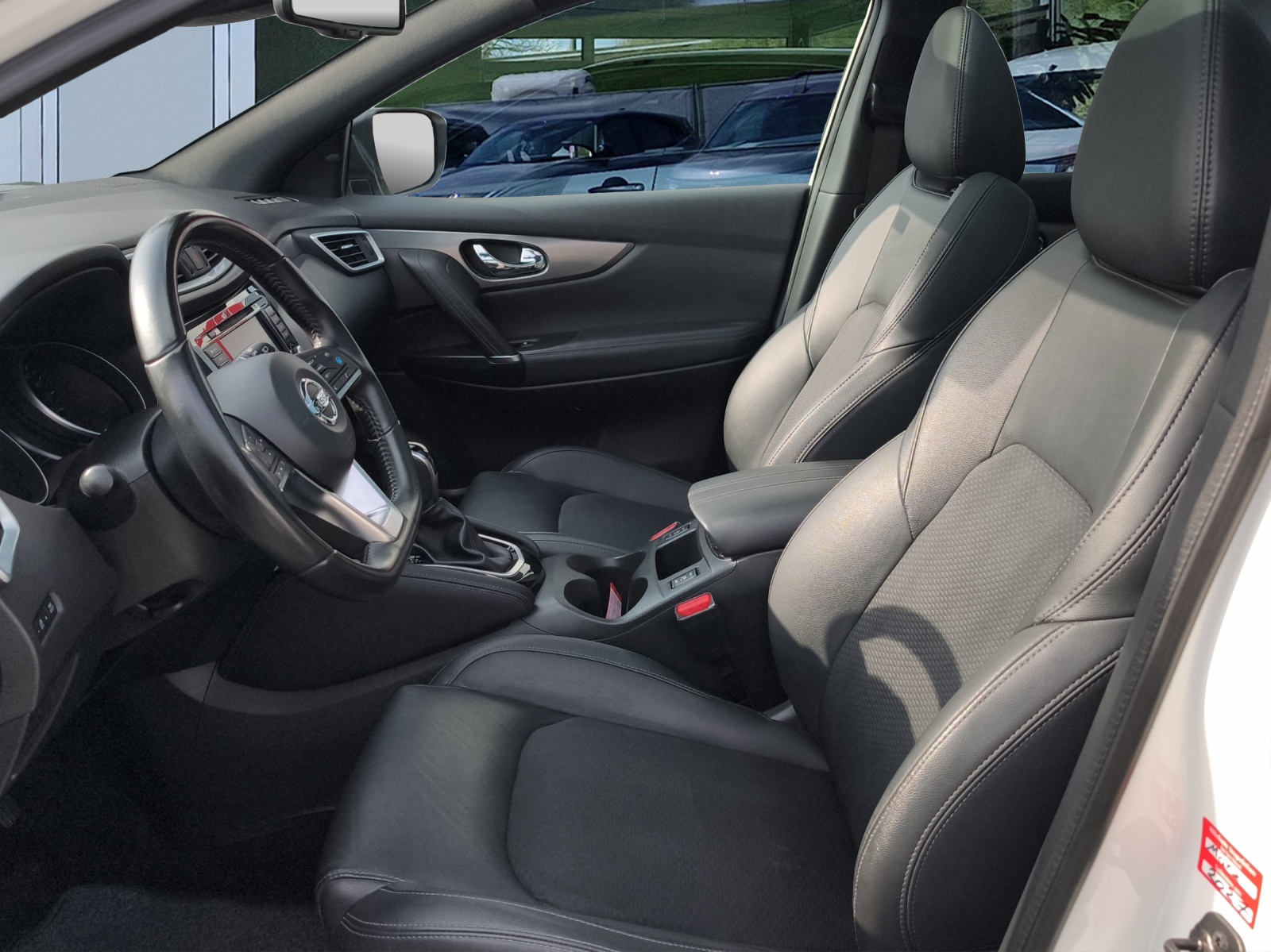 NISSAN Qashqai 1.3 DIG-T N-Tec DCT-image-6