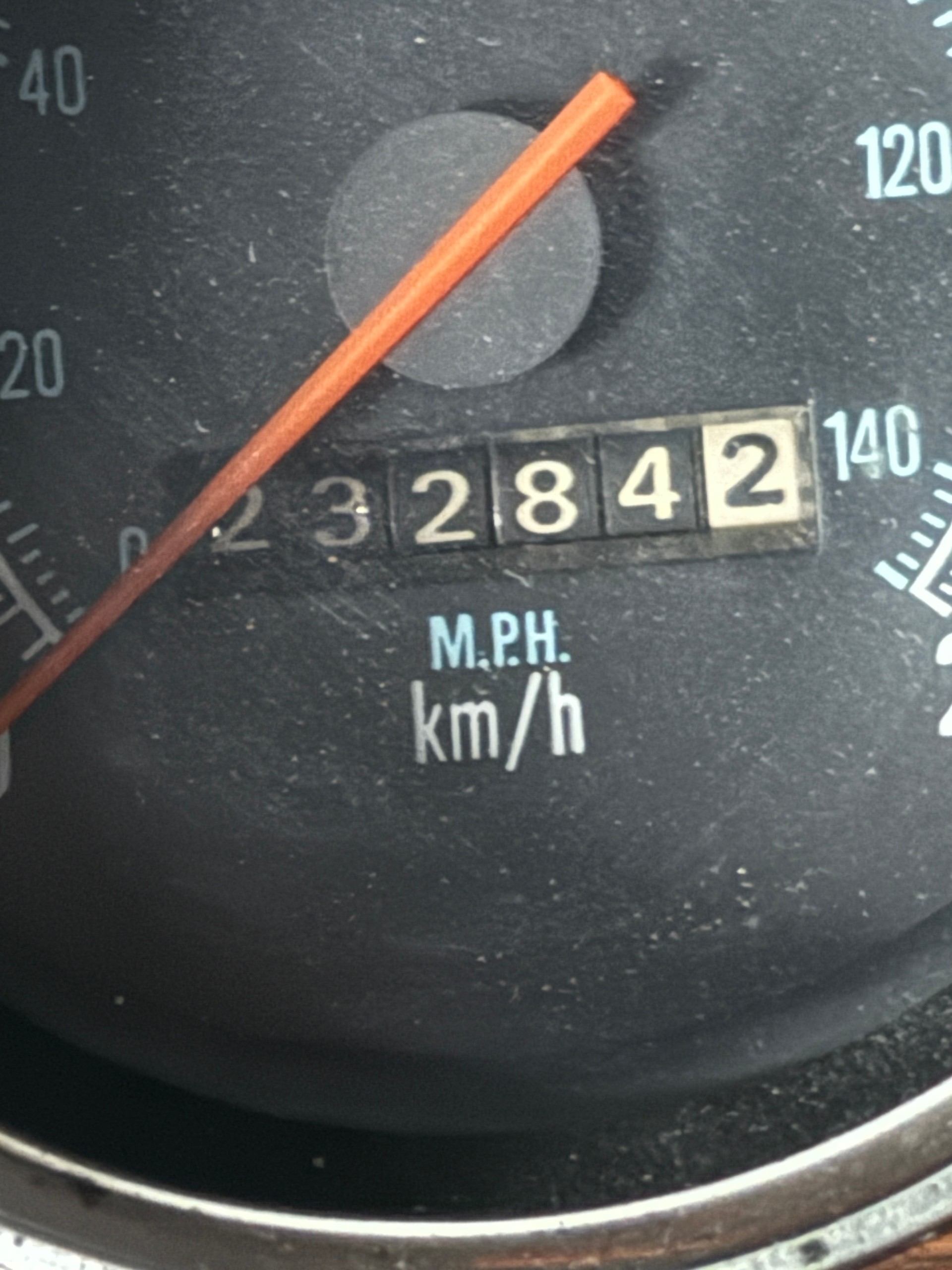 CHRYSLER Cordoba-image-8