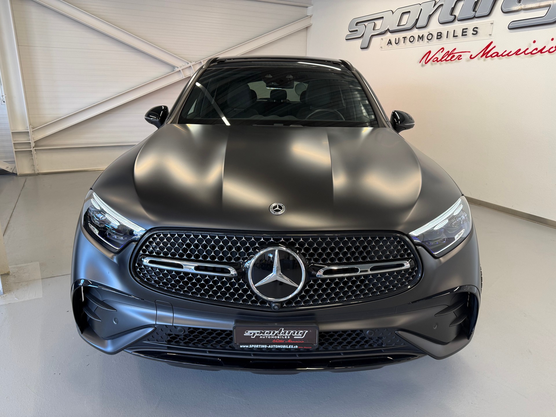 MERCEDES-BENZ GLC 400 e AMG 4Matic 9G-Tronic-image-4