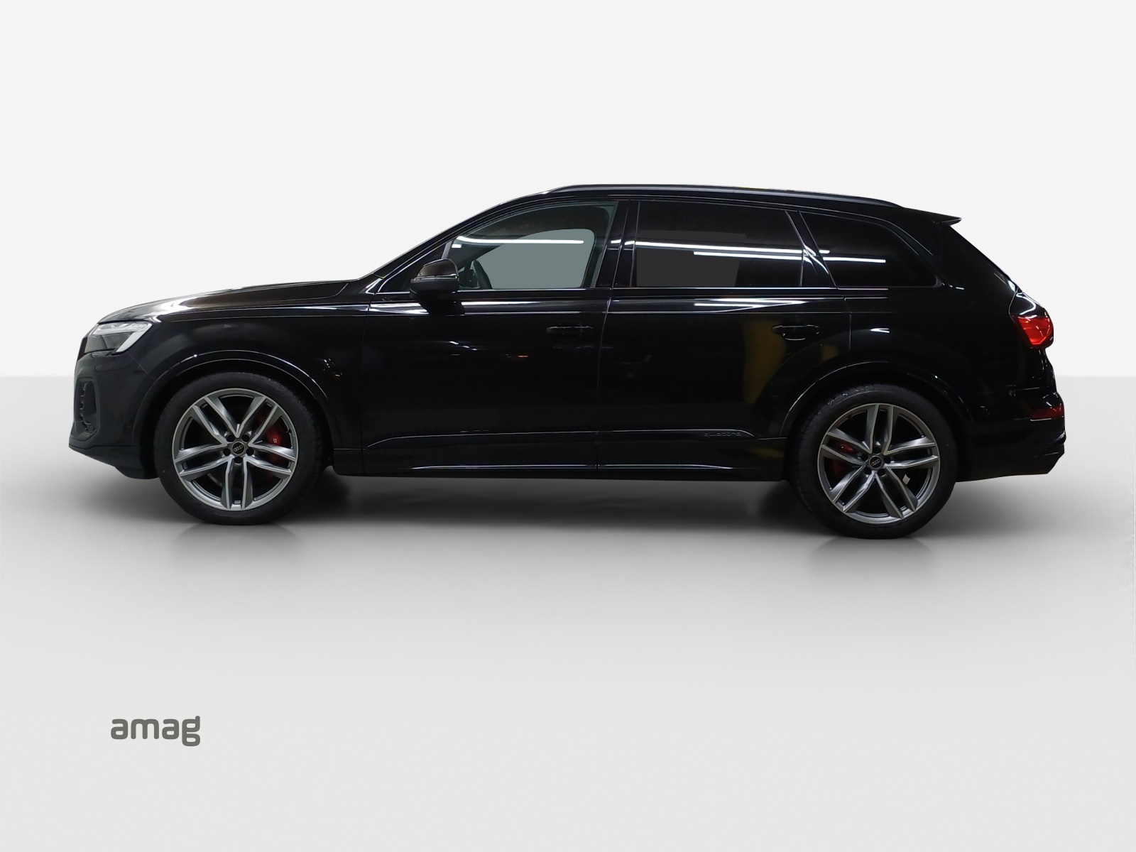 AUDI SQ7 TFSI quattro tiptronic-showroom-element-1