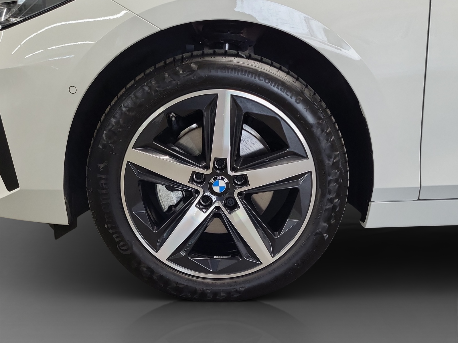 BMW 218d Active Tourer DKG-image-8