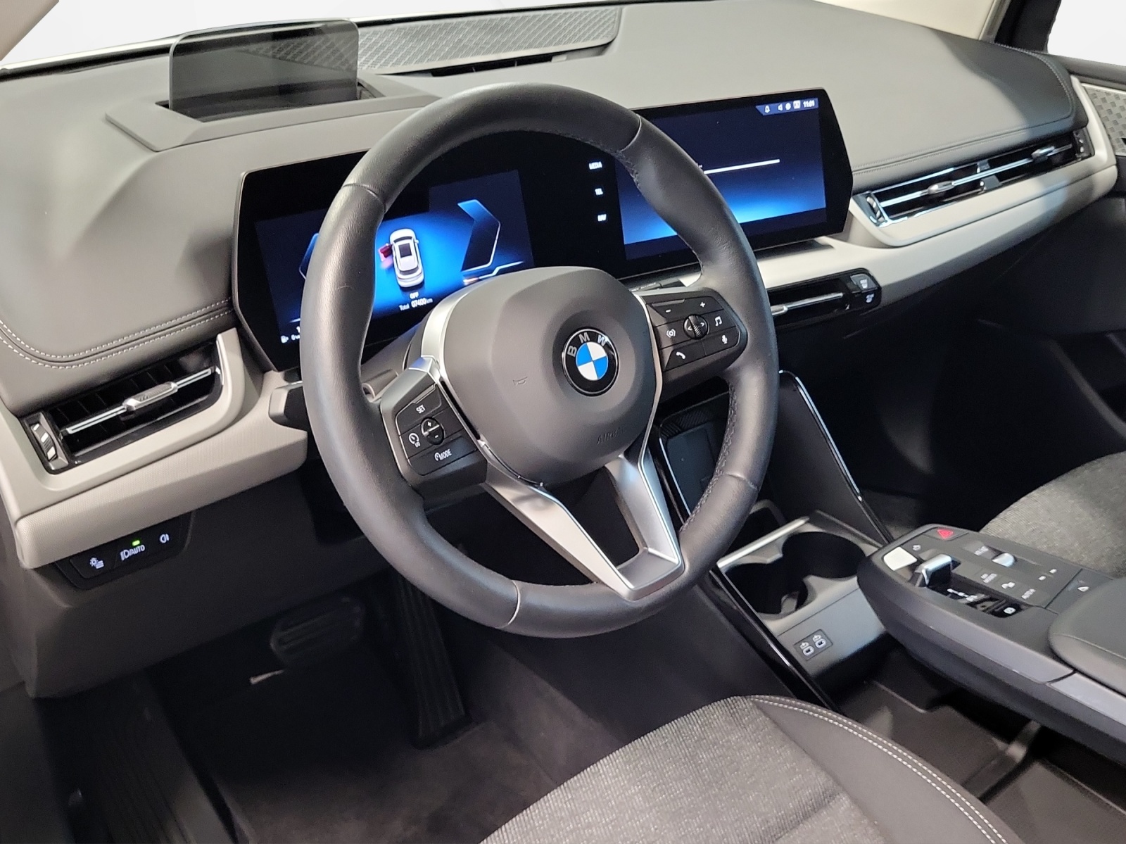 BMW 218d Active Tourer DKG-image-10