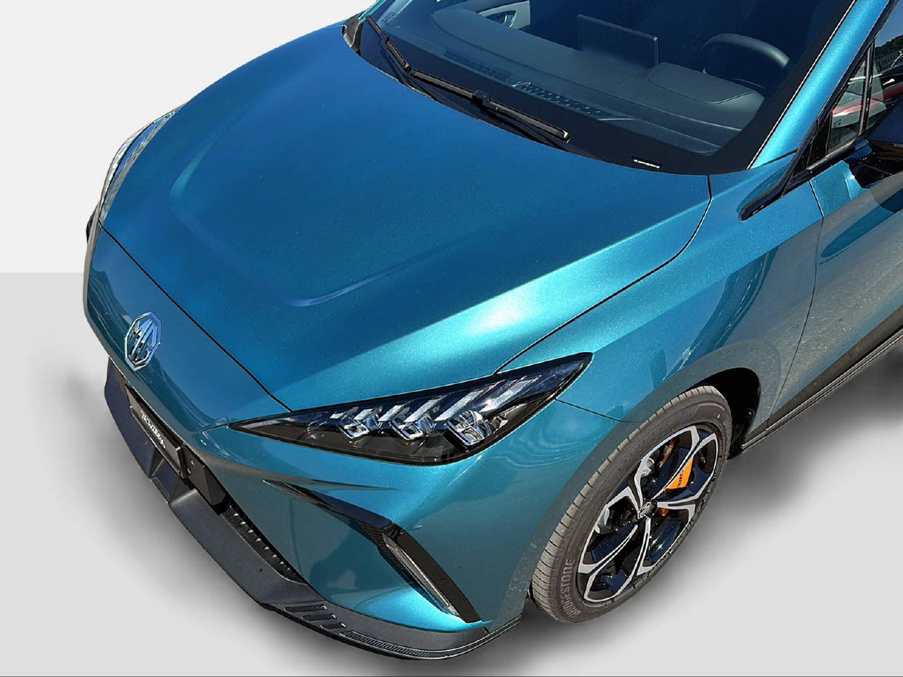 MG 4 64kWh Xpower 4WD-image-8