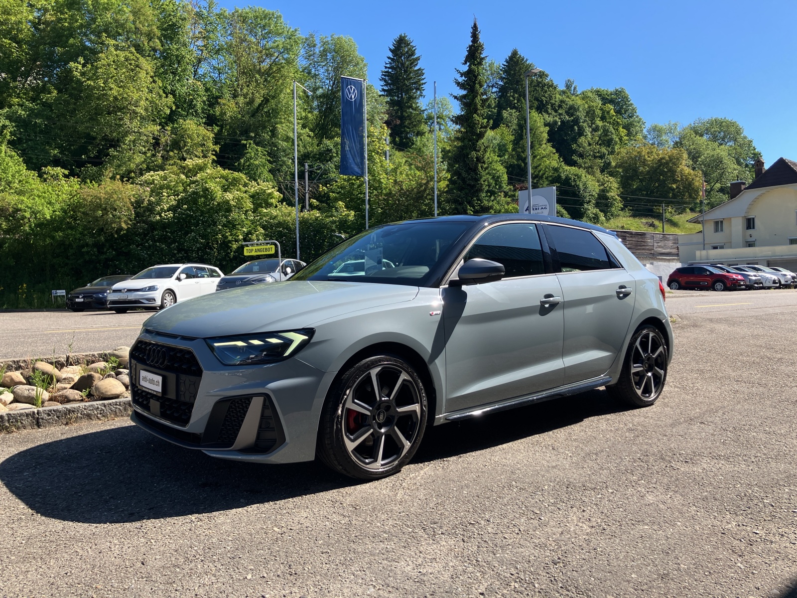 AUDI A1 Sportback 40 TFSI S Line S-tronic-showroom-element-1