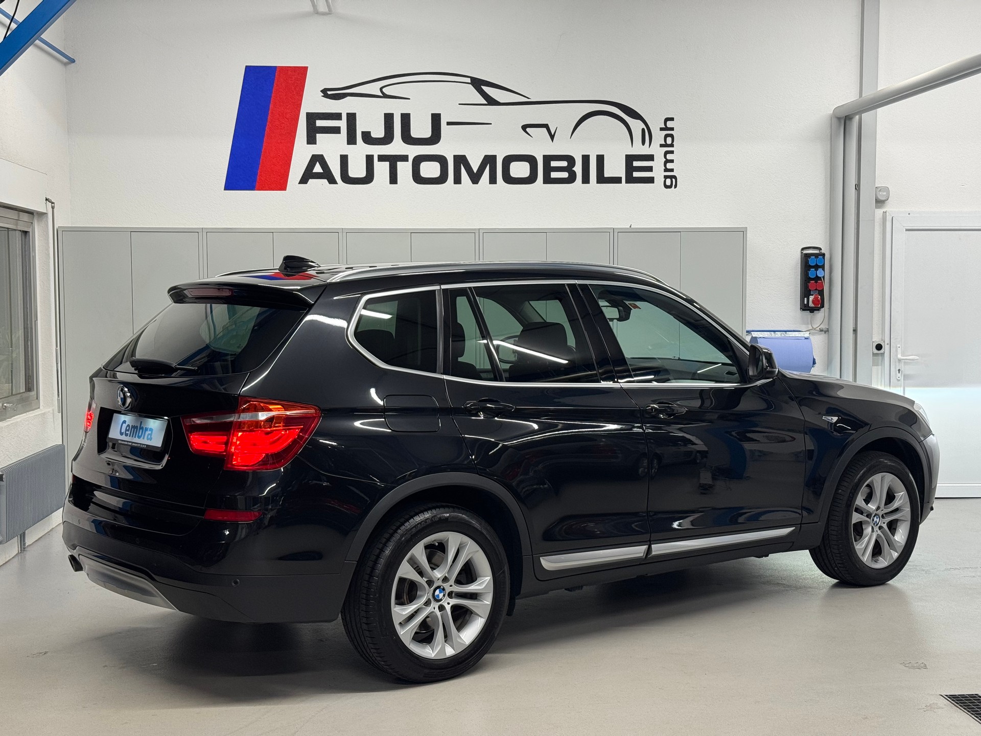 BMW X3 xDrive 20i xLine Steptronic-image-3