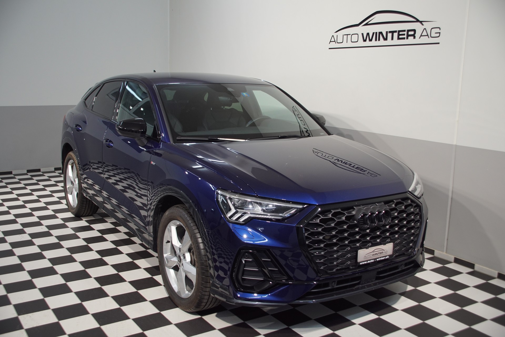 AUDI Q3 Sportback 35 TFSI S line S-tronic ++SWISS++