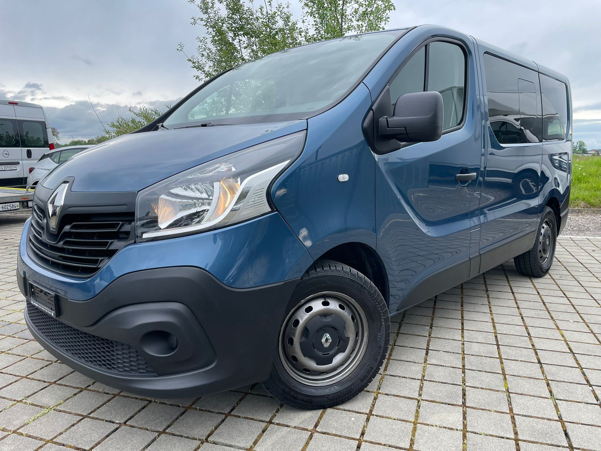 RENAULT Trafic ENERGY dCi 95 Passenger Authentique