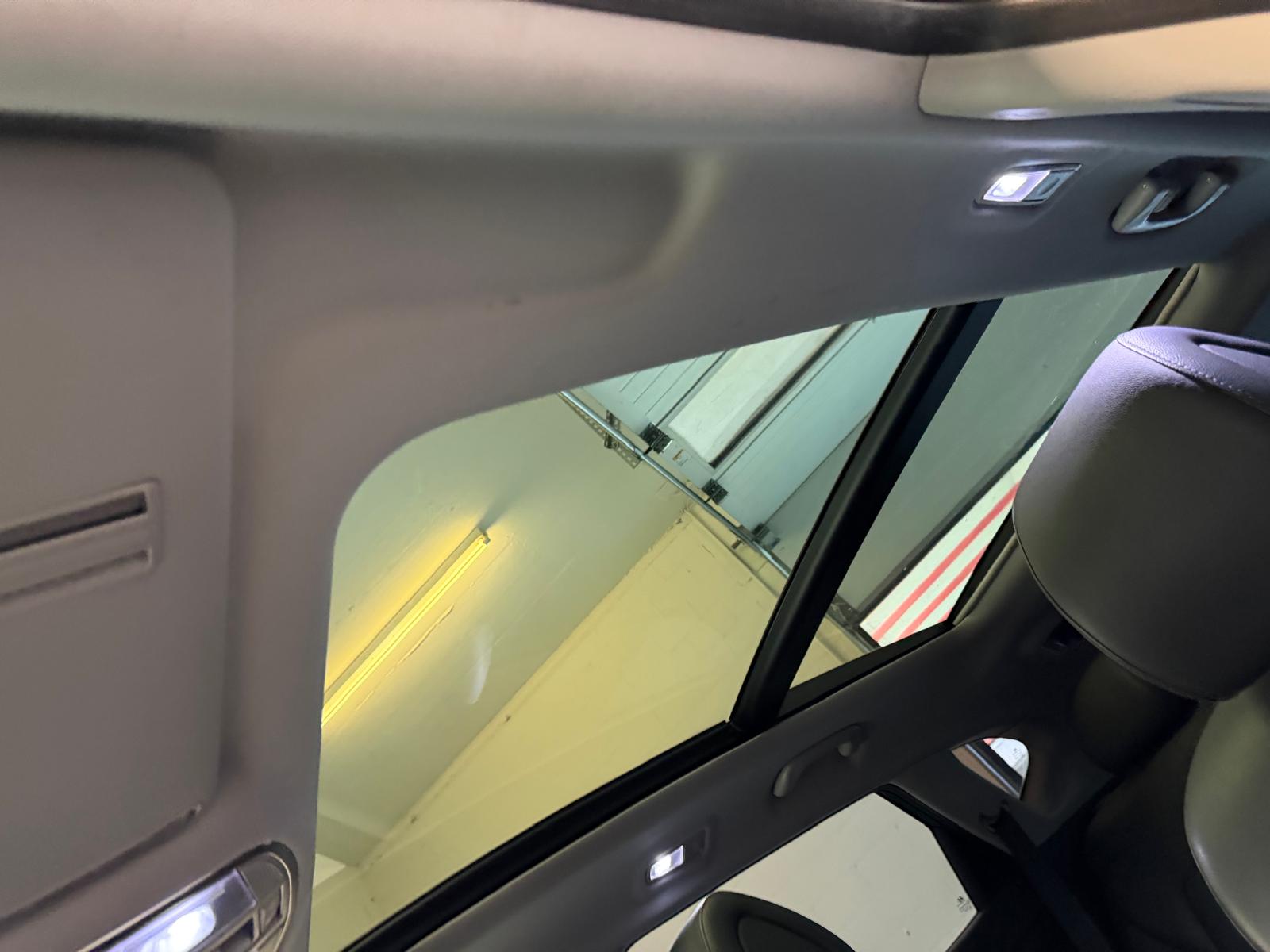 HYUNDAI Tucson 1.6 TGDI Launch Edition 4WD Automatic ***CH-Fahrzeug*** Vollausstattung-image-12