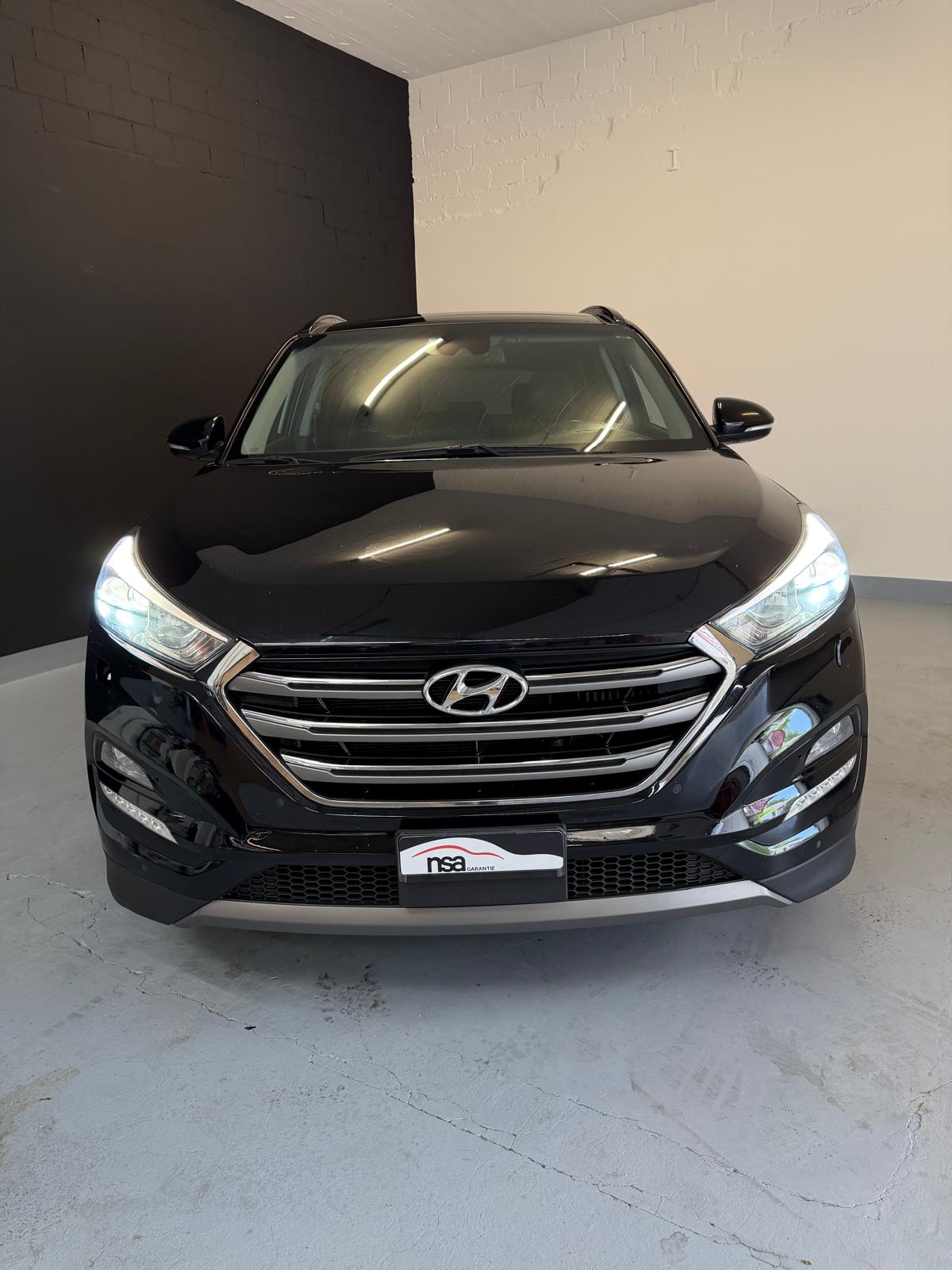 HYUNDAI Tucson 1.6 TGDI Launch Edition 4WD Automatic ***CH-Fahrzeug*** Vollausstattung-showroom-element-1