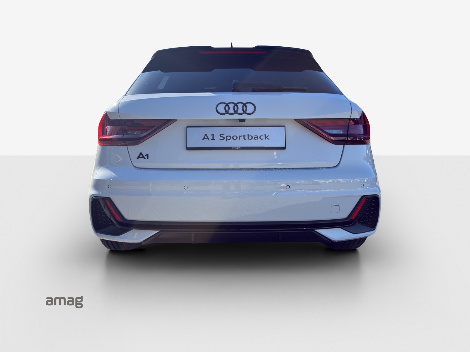 AUDI A1 Sportback 30 TFSI Attraction S-tronic-showroom-element-3