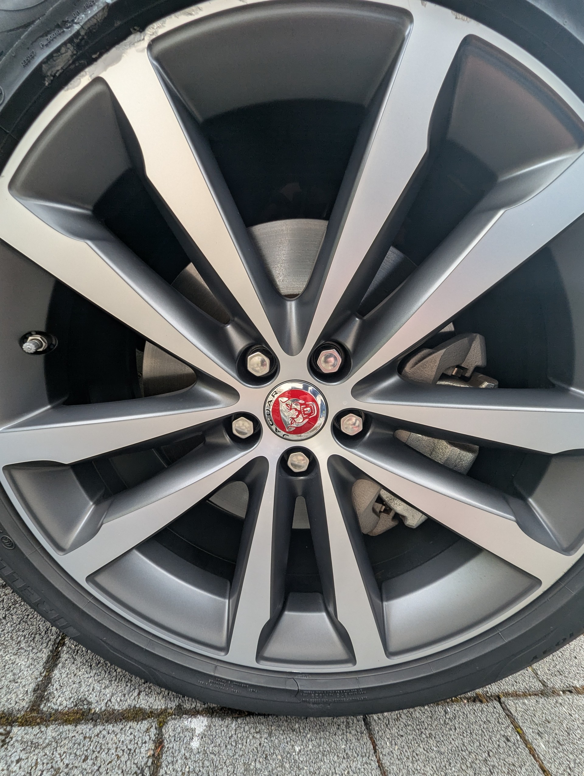 JAGUAR 2.0 T 250 R-Dynamic HSE AWD-image-9