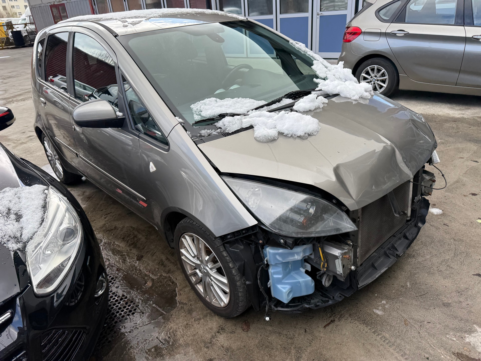 MITSUBISHI Colt 1.3 16V Coolpix-showroom-element-1
