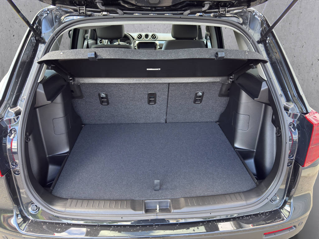 SUZUKI Vitara 1.4 T Compact Top Hybrid 4x4-image-12