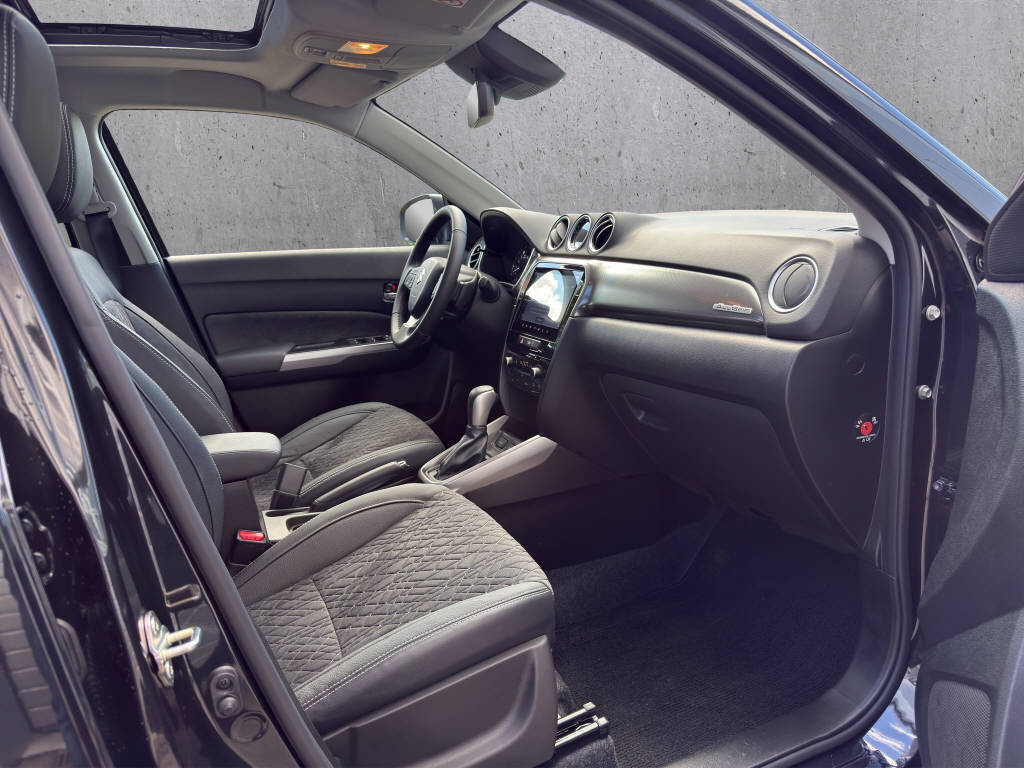 SUZUKI Vitara 1.4 T Compact Top Hybrid 4x4-image-10