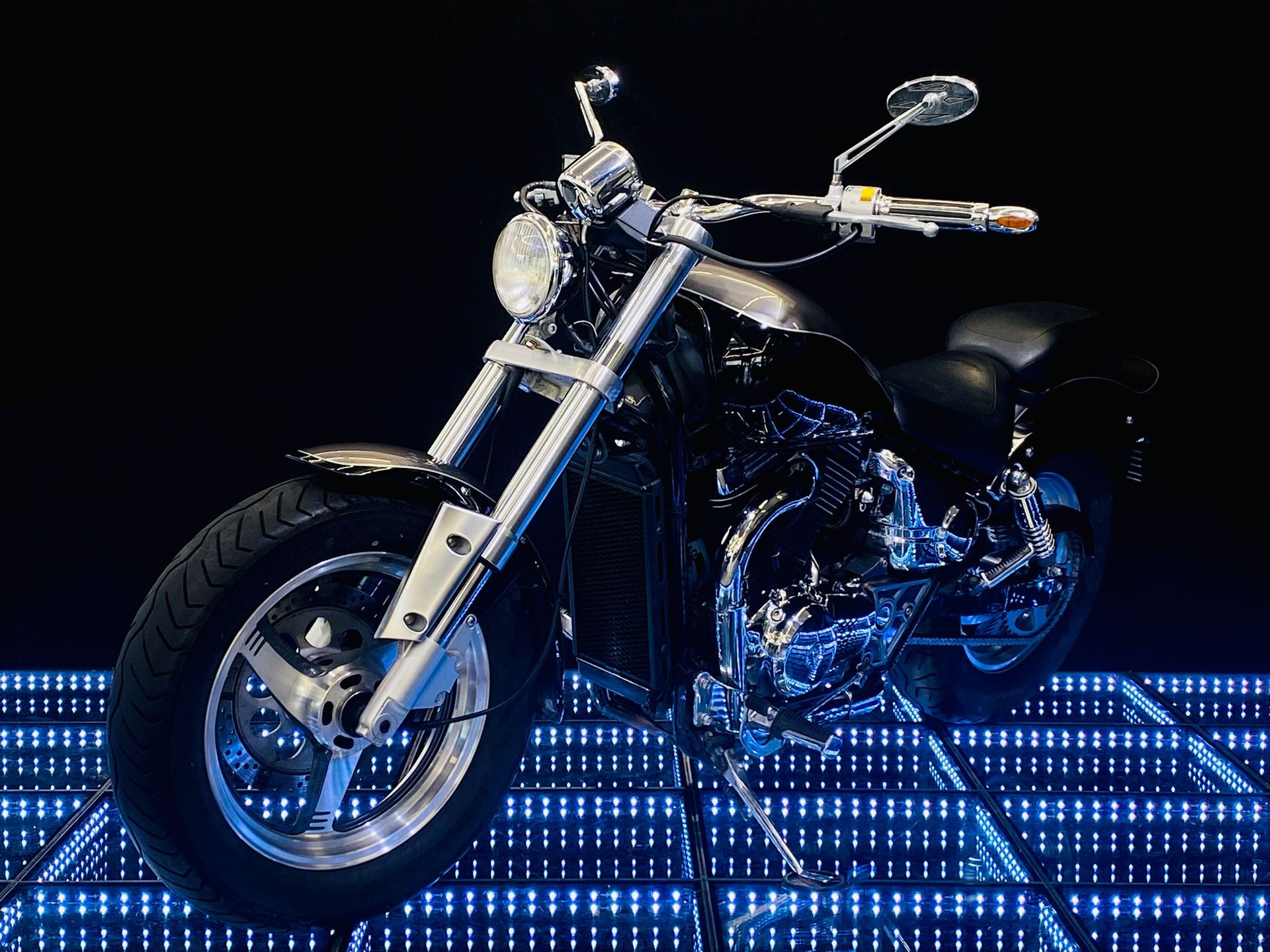 SUZUKI VZ 800 Marauder V-image-1