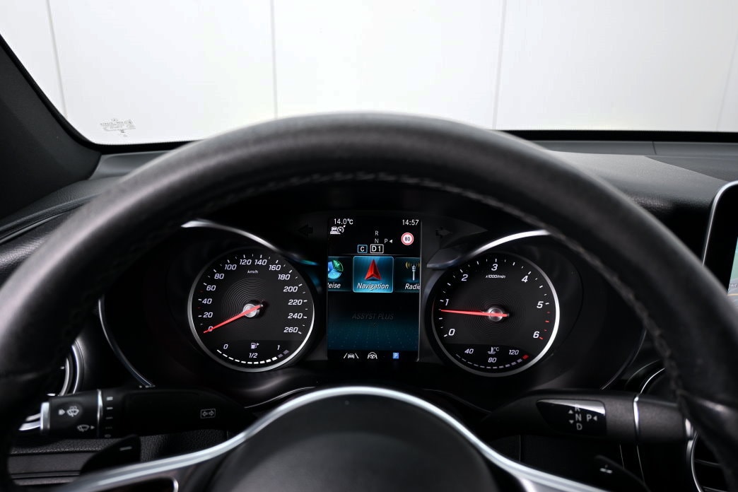 MERCEDES-BENZ GLC Coupé 220 d 4Matic 9G-Tronic Facelift-image-9
