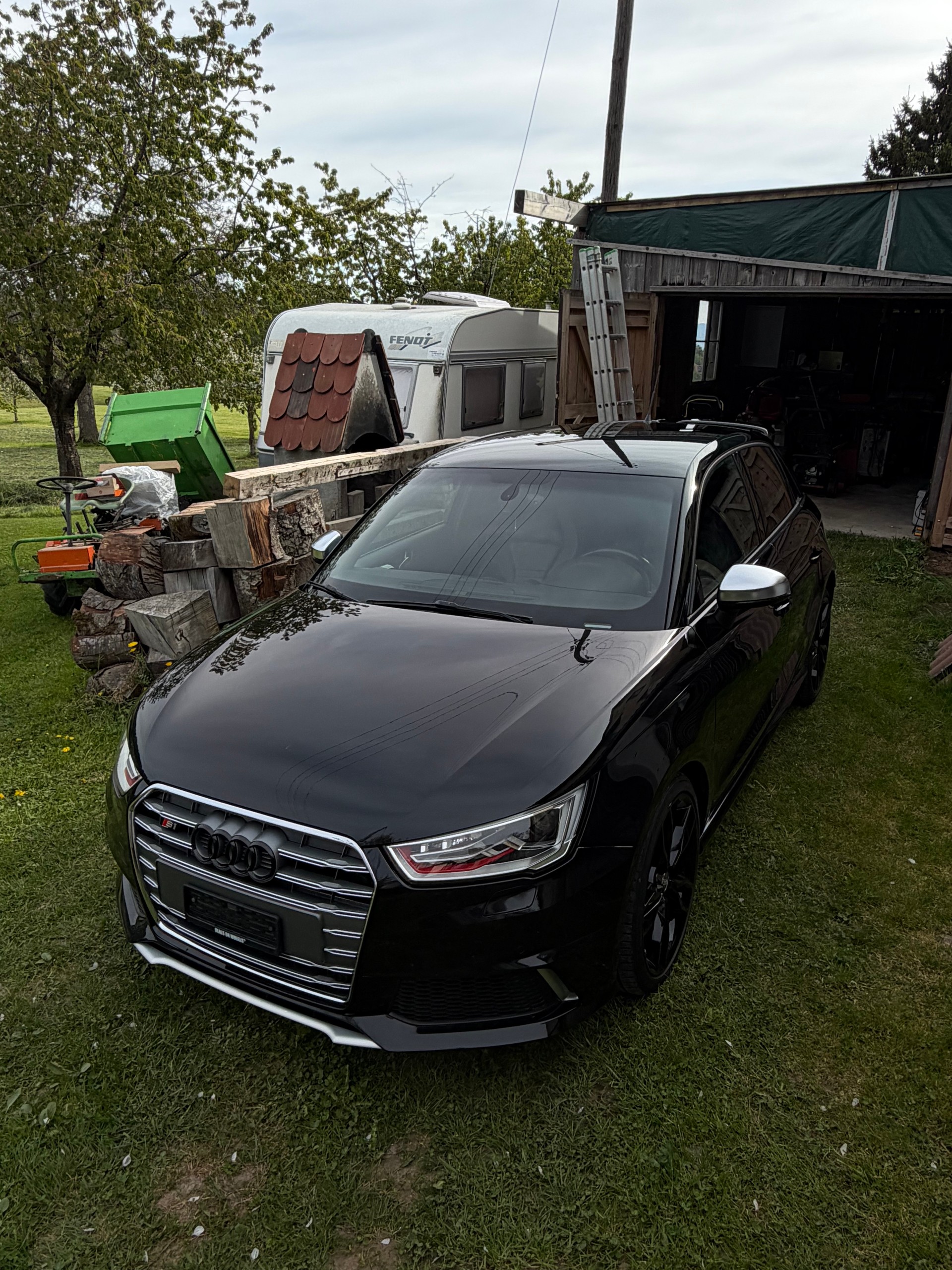 AUDI 2.0 TFSI quattro