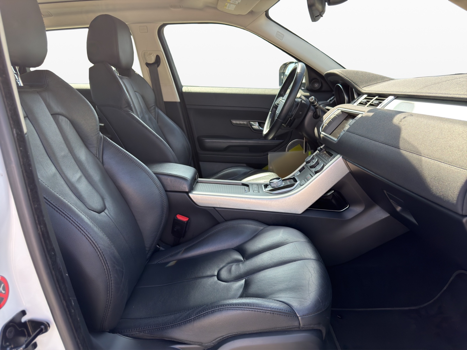 LAND ROVER Range Rover Evoque 2.0 Si4 Dynamic AT6-image-14
