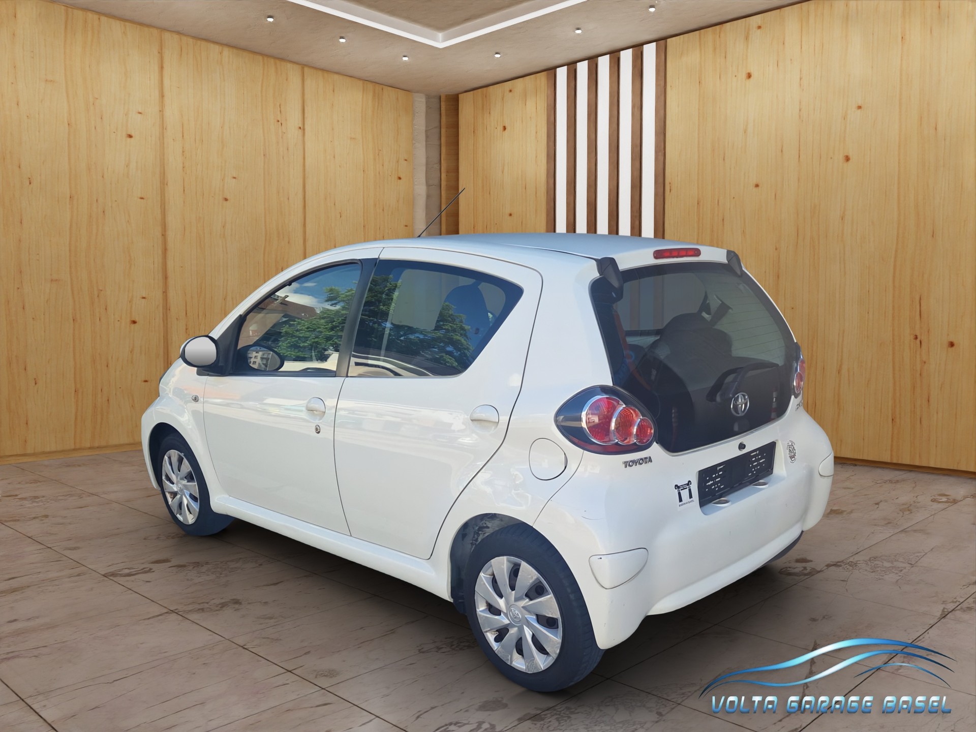 TOYOTA AYGO-image-5