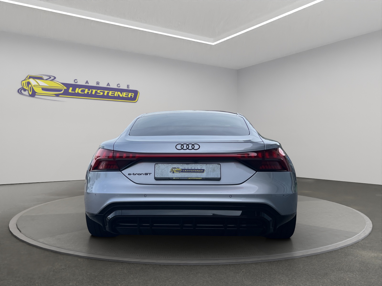 AUDI e-tron GT quattro-image-5