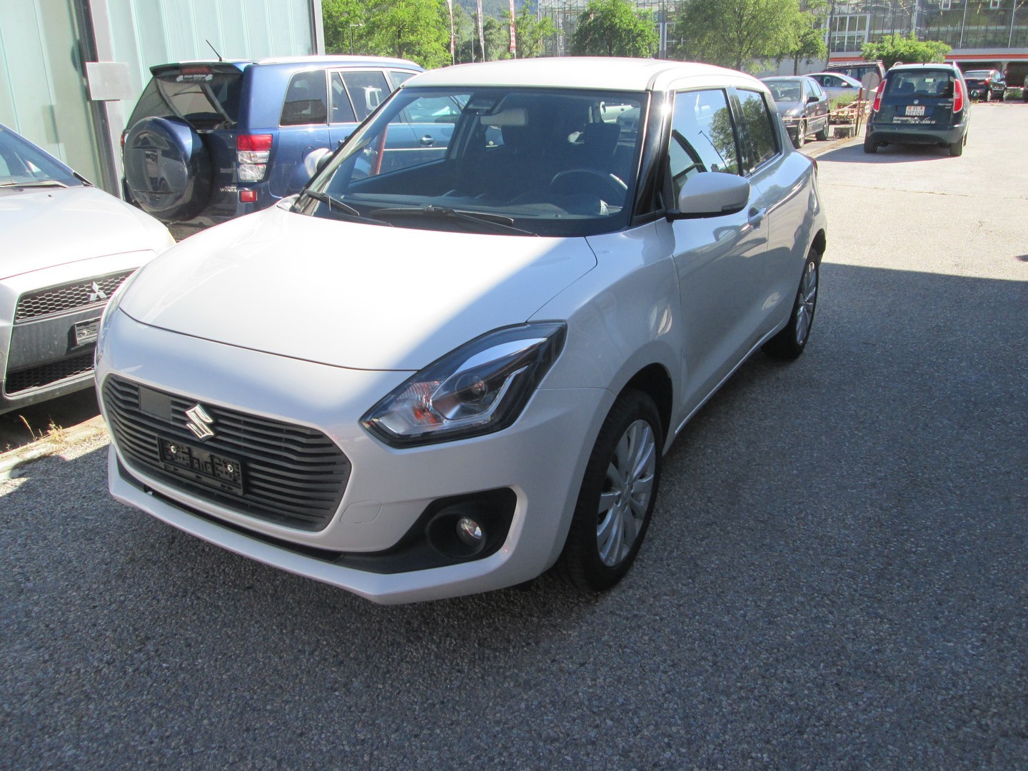 SUZUKI Swift 1.2i 16V SHVS Compact Top Hybrid Allgrip 4x4