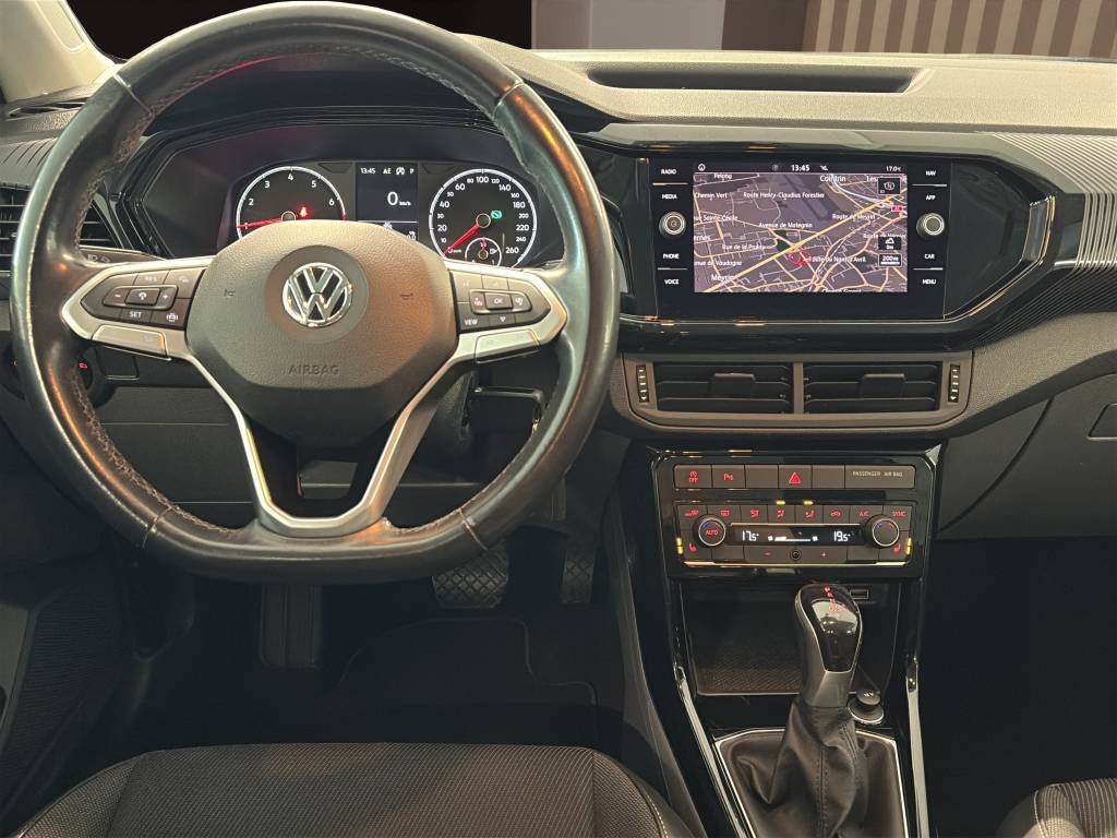 VW T-Cross 1.0 TSI Life DSG-image-4