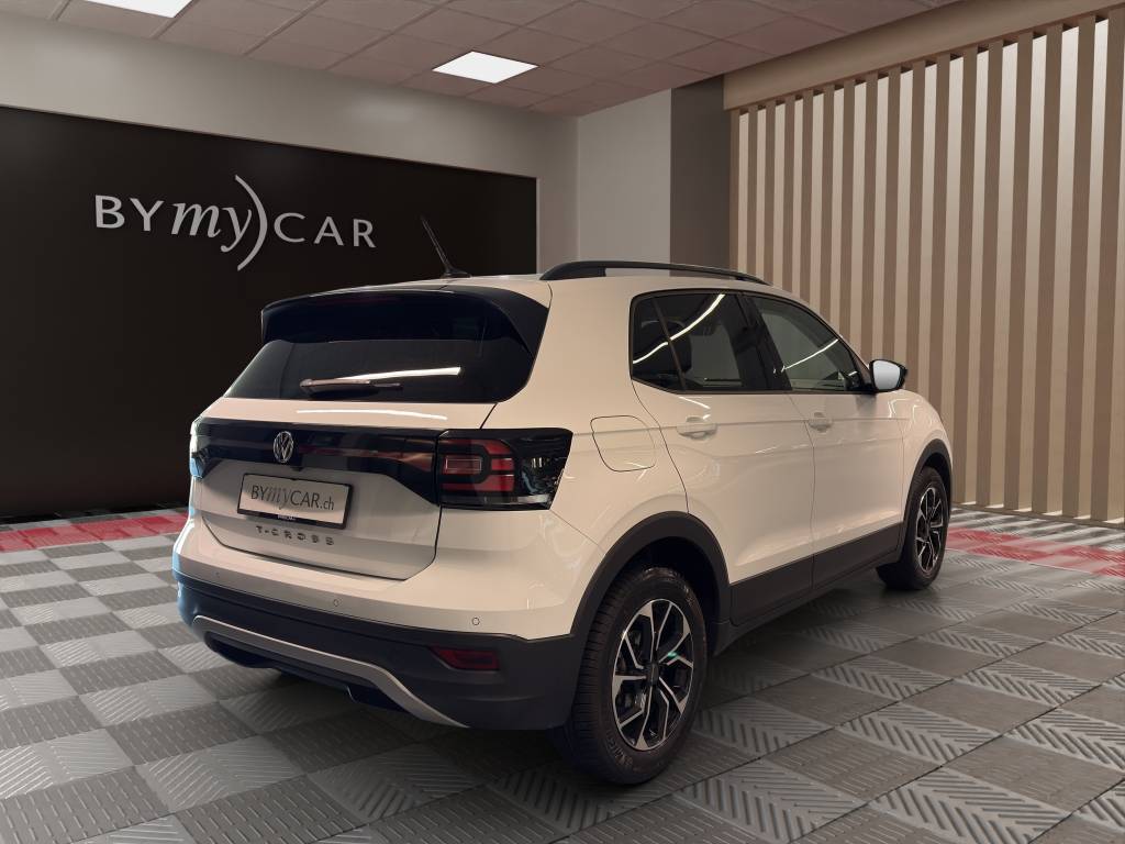 VW T-Cross 1.0 TSI Life DSG-image-2
