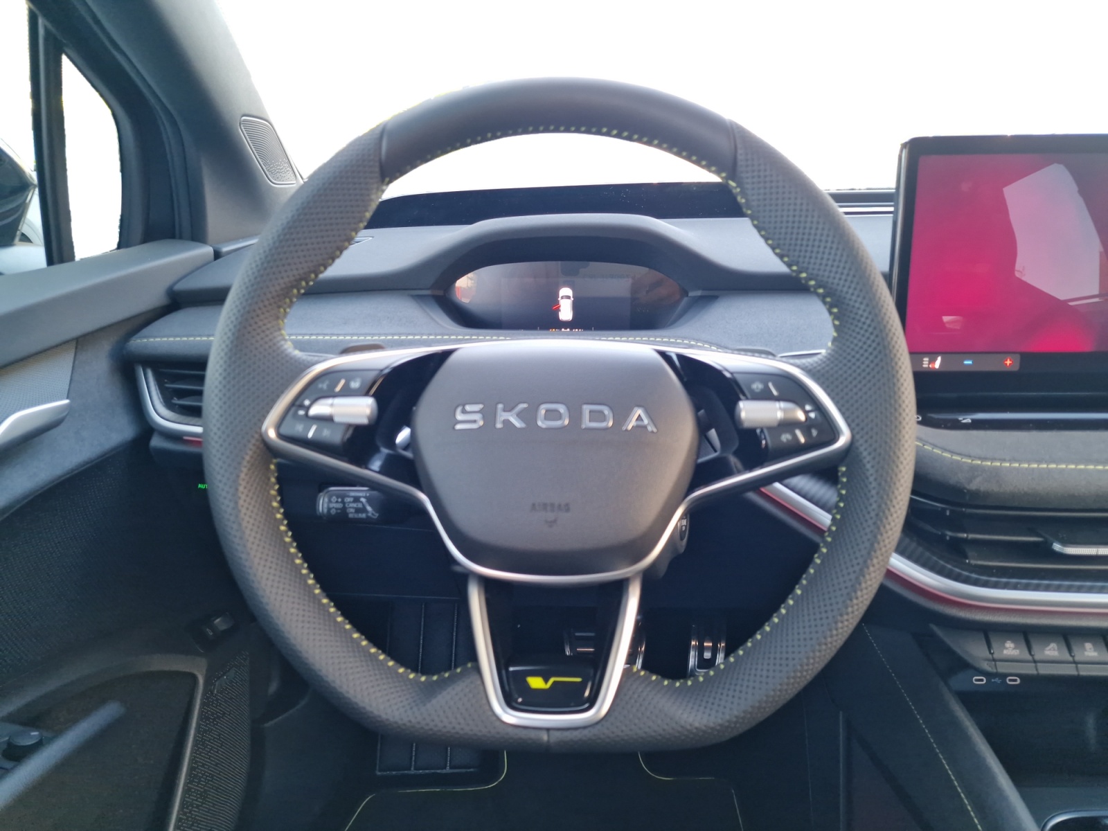 SKODA Elroq 85kWh RS 4x4 340 PS MAXX + AHK + 5 Jahre Garantie-image-14