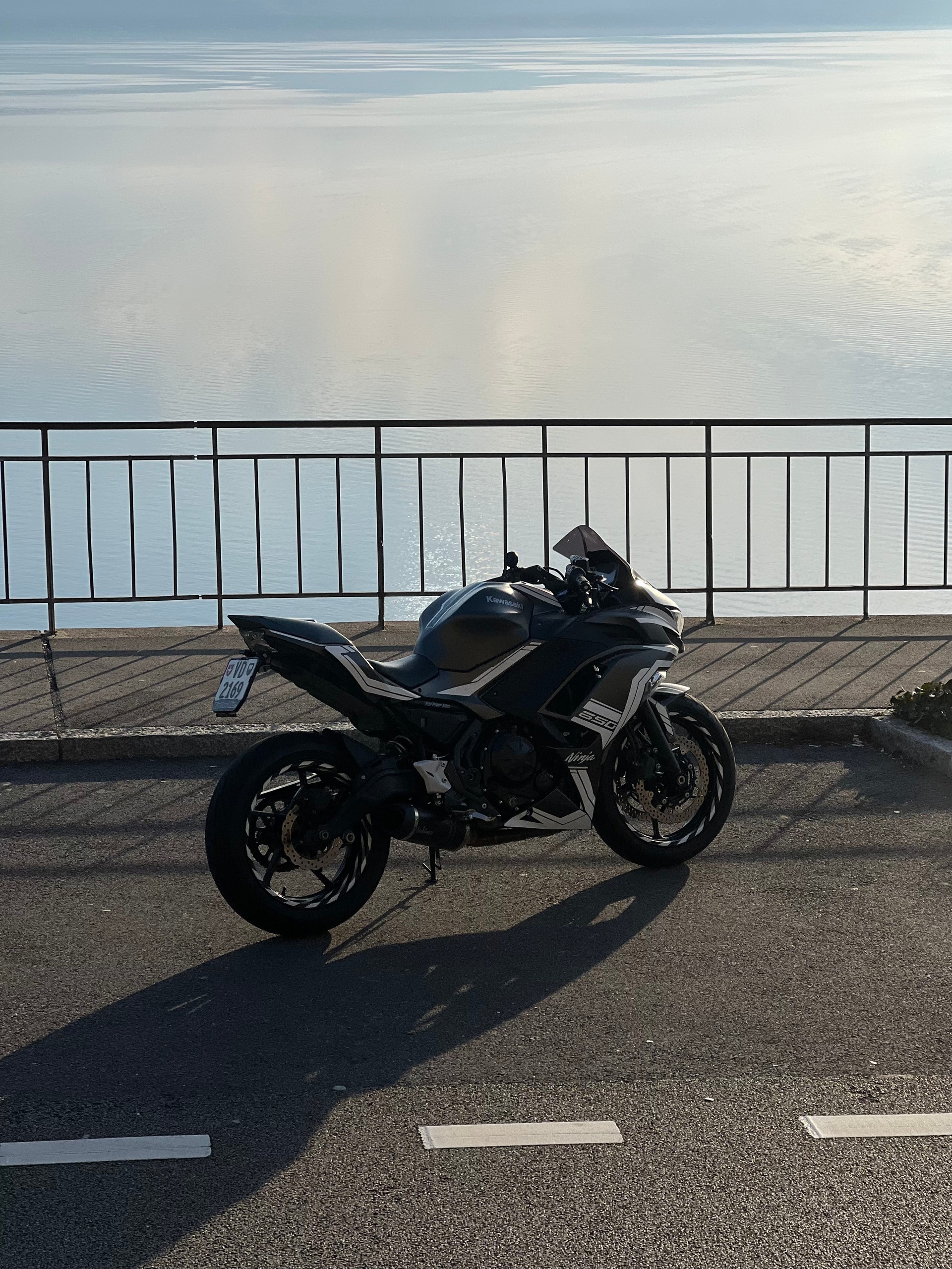 KAWASAKI Ninja 650-image-2