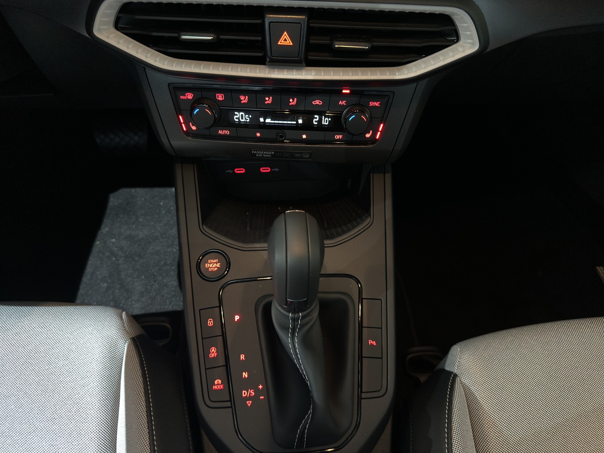 SEAT Ibiza 1.0 EcoTSI Move FR DSG-image-15