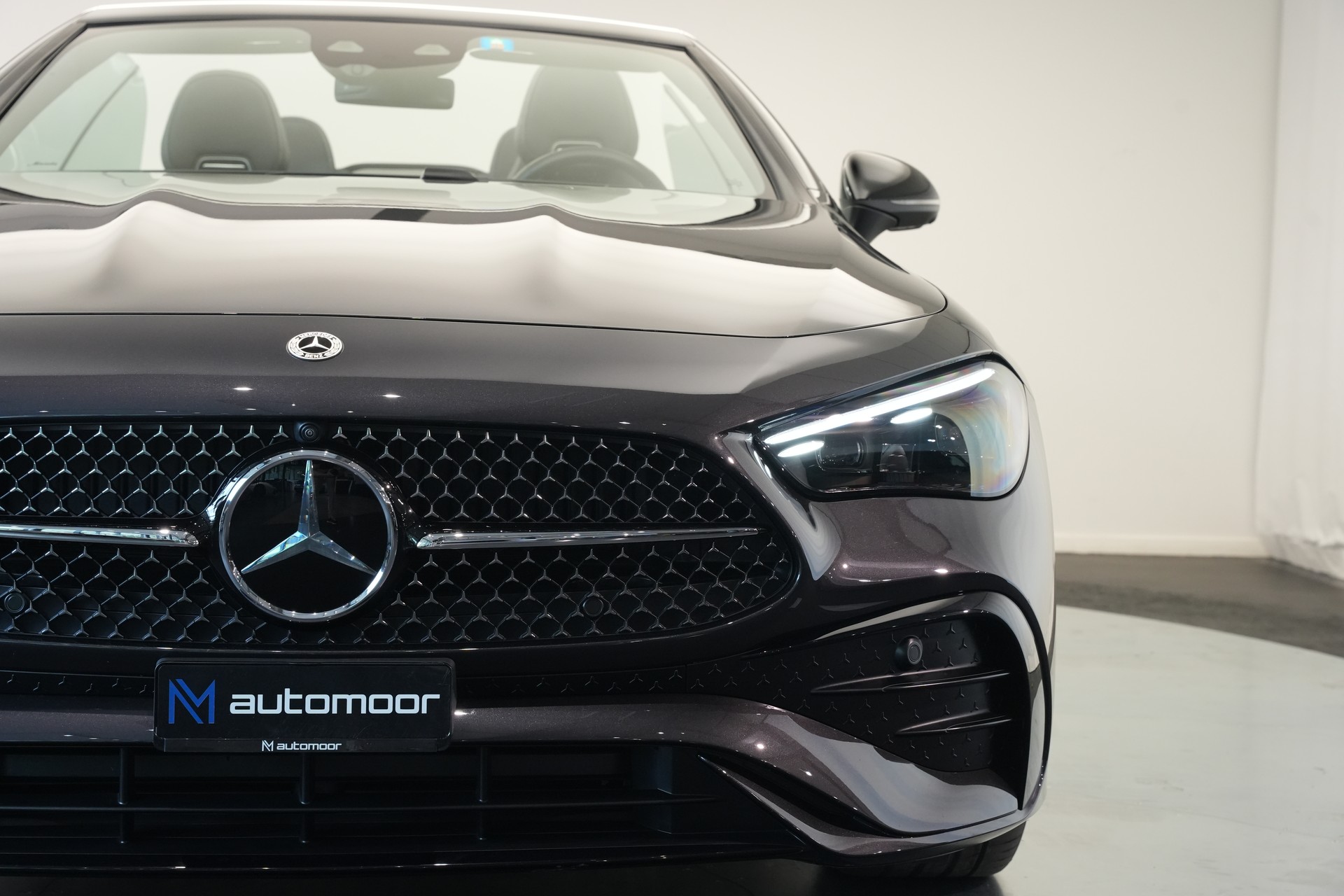 MERCEDES-BENZ CLE 300 Cabrio 4Matic 9G-Tronic *CH-Fahrzeug* *Burmester* *HuD*-image-47
