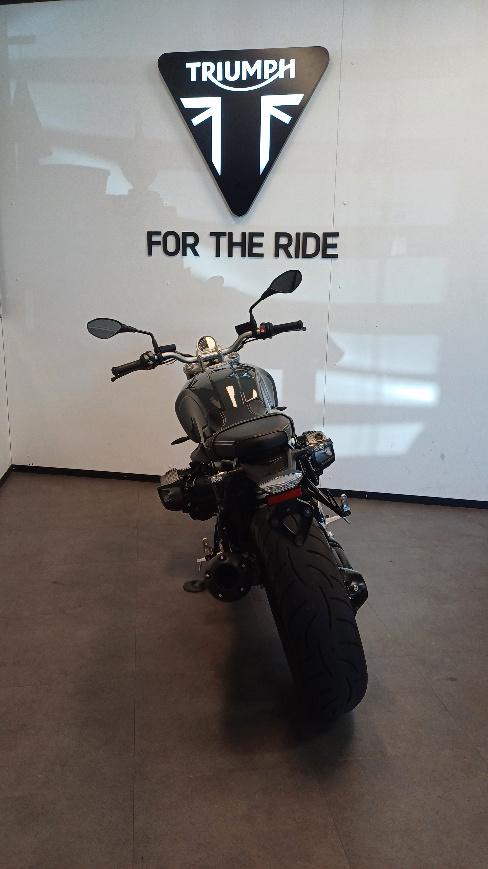 BMW R nineT Pure ABS-image-5