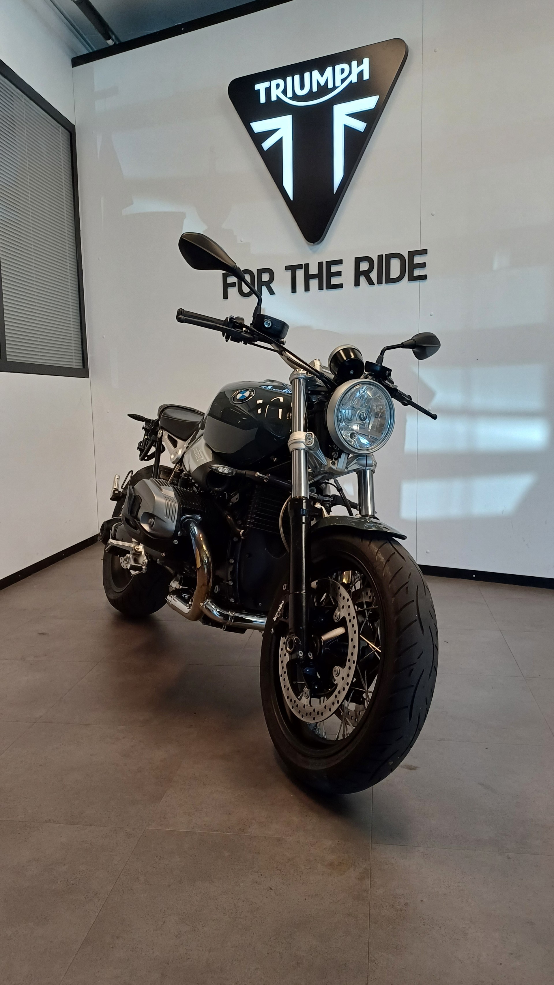BMW R nineT Pure ABS-image-6