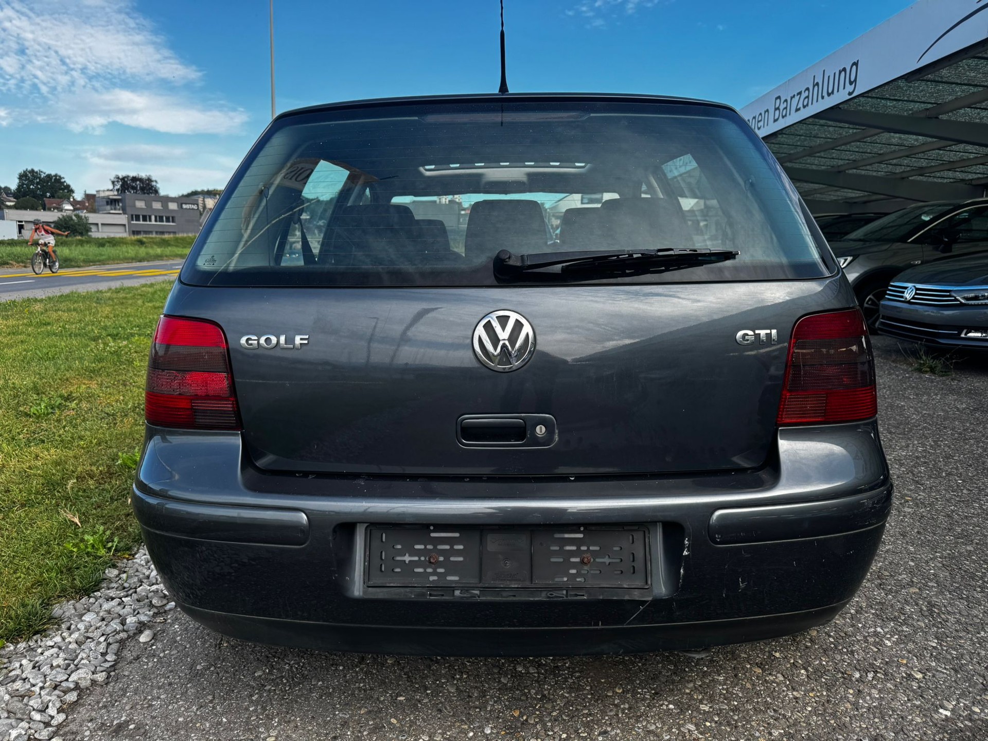 VW Golf 1.8 GTI-image-5